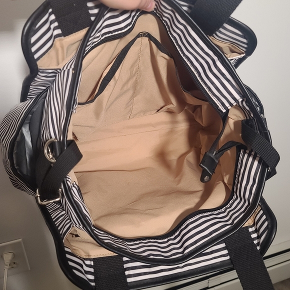 Skip hop Grand Central take it all black and white striped diaper baby bag - Picture 7 of 11